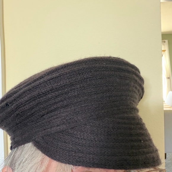 Cashmere Newspaper Boy Cashmere Hat 100% - Italy